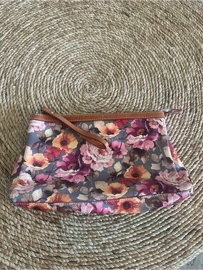 Cavalcanti Italian made leather floral zip clutch